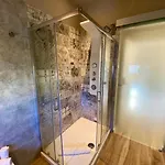Harmony House Prestige Piza