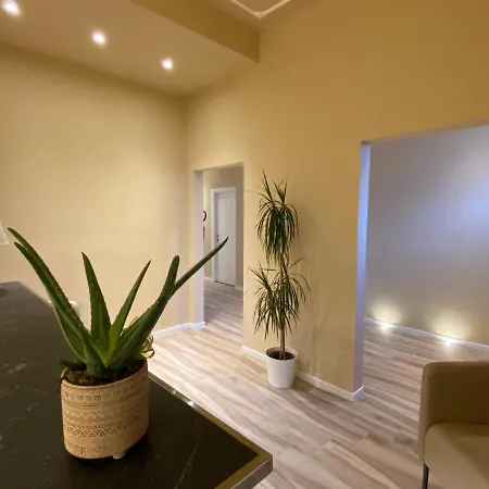 לינה וארוחת בוקר Harmony House Prestige פיזה