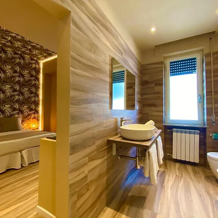 לינה וארוחת בוקר Harmony House Prestige פיזה