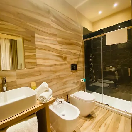 Harmony House Prestige 4* Pisa