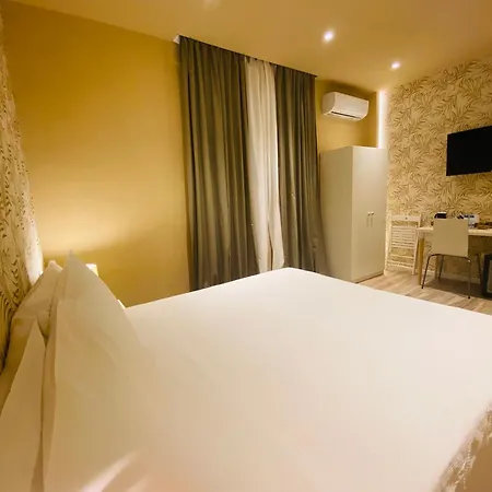 לינה וארוחת בוקר Harmony House Prestige