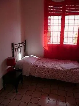 לינה וארוחת בוקר Harmony House Prestige פיזה