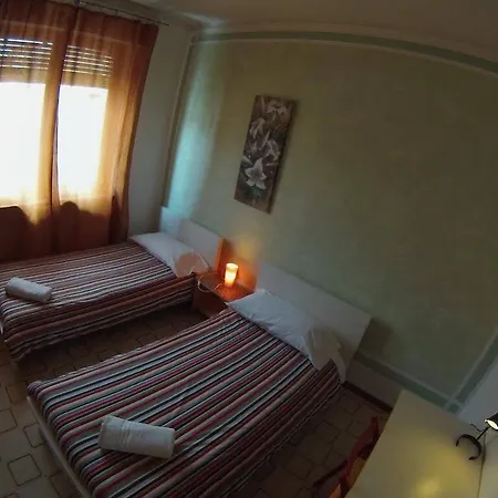 Harmony House Prestige 4* Pisa