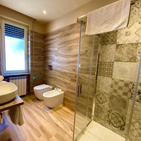 Harmony House Prestige לינה וארוחת בוקר 4*